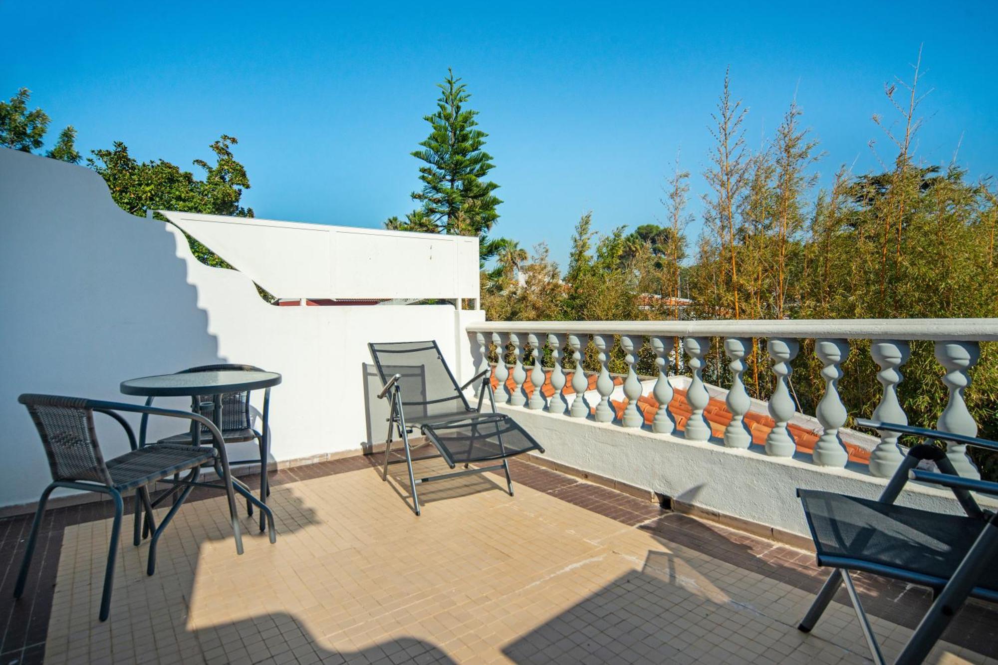 4-Bedroom House In Cascais, Near Guincho Beach Buitenkant foto